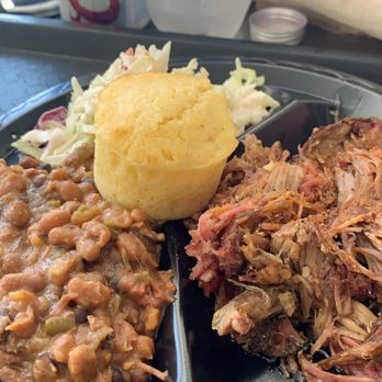 Captains BBQ - Pulled pork, backed beans, coleslaw, cornbread - Barbeque Near Me - Palm Coast, Florida Captains BBQ - Pulled pork, backed beans, coleslaw, cornbread - Barbeque Near Me - Palm Coast, Florida