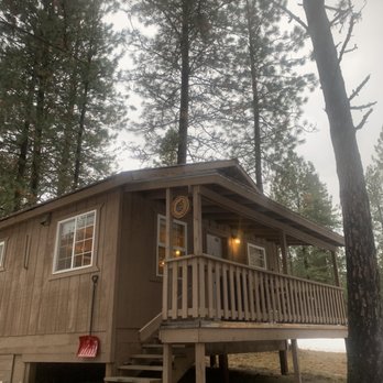 Blue Moose Cabins - Cabin 3 - Hotels Near Me - Kettle Falls, Washington