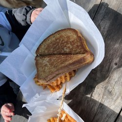 Boardwalk Fish & Chips - Kids grilled cheese & fries