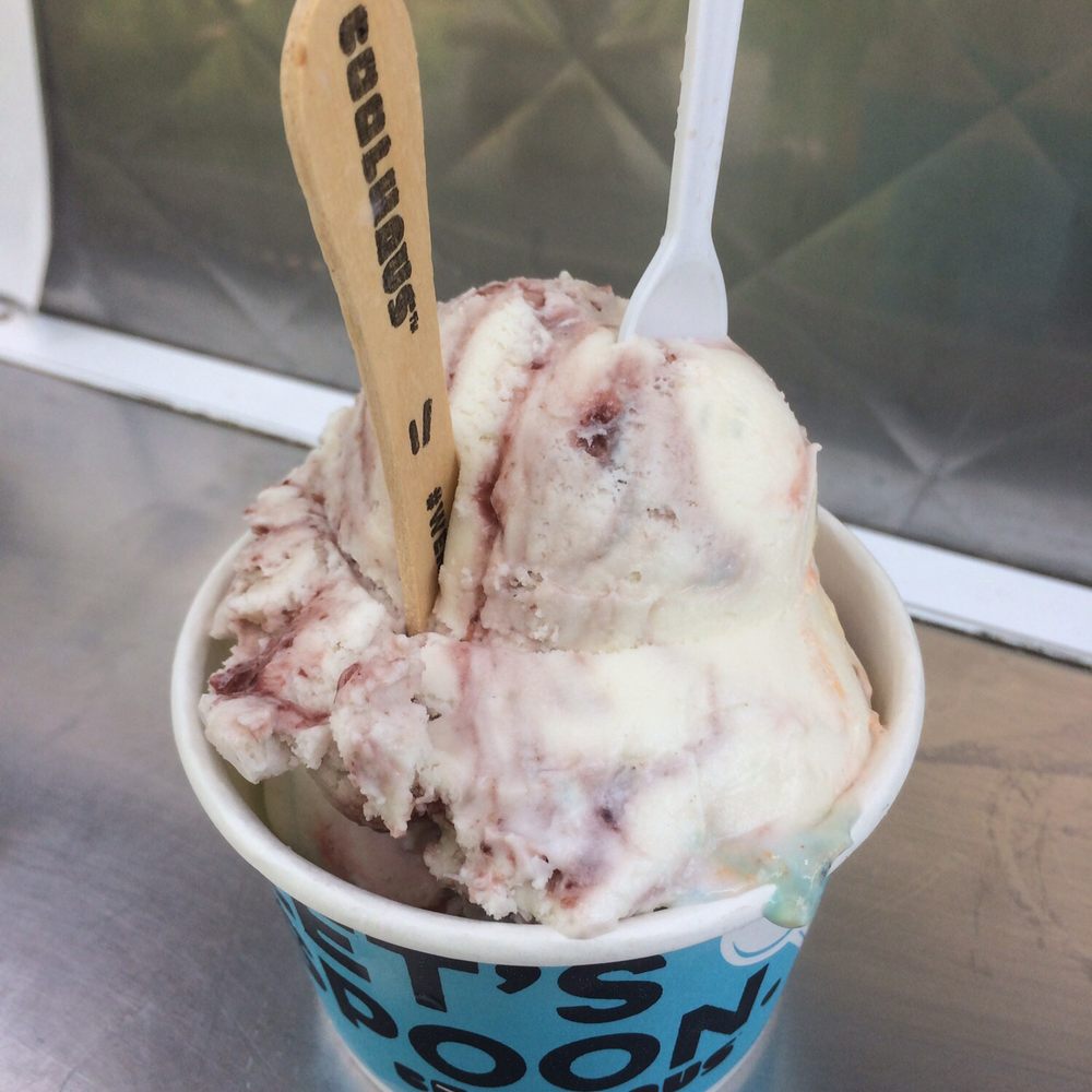 Coolhaus - Makers Mark Manhattan Ice Cream - Street Vendors Near Me Coolhaus - Makers Mark Manhattan Ice Cream - Street Vendors Near Me