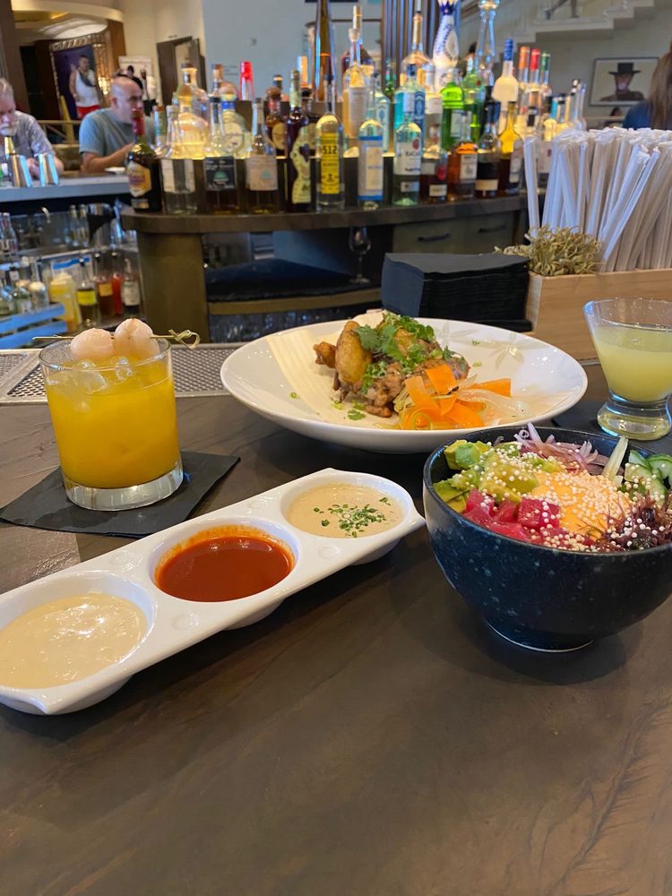 EDEN ROC LOBBY BAR 26 Photos & 14 Reviews 4525 Collins Ave, Miami