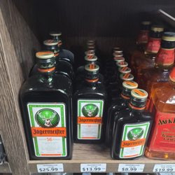 Maddox Liquor and Grocery