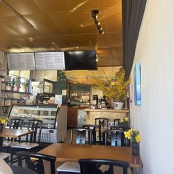 Organic Garden Cafe - Inside