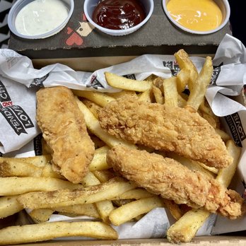 Capital One Arena - Tenders Love Chicken-Ranch Dusted Tenders & Fries - Stadiums & Arenas Near Me - Washington, DC, District of Columbia Capital One Arena - Tenders Love Chicken-Ranch Dusted Tenders & Fries - Stadiums & Arenas Near Me - Washington, DC, District of Columbia