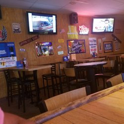 Cuzn’z Bar & Grill
