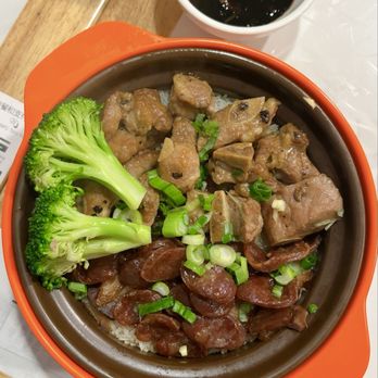 Taishan Cuisine - 排骨腊味煲仔饭 Chinese Sausage & Pork Ribs Claypot Rice ($13.80) - Chinese Near Me - San Francisco, California Taishan Cuisine - 排骨腊味煲仔饭 Chinese Sausage & Pork Ribs Claypot Rice ($13.80) - Chinese Near Me - San Francisco, California