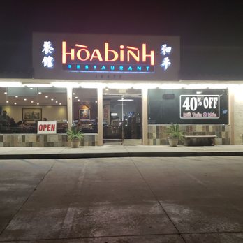 Hoa Binh Restaurant - Vietnamese Near Me - Garden Grove, California