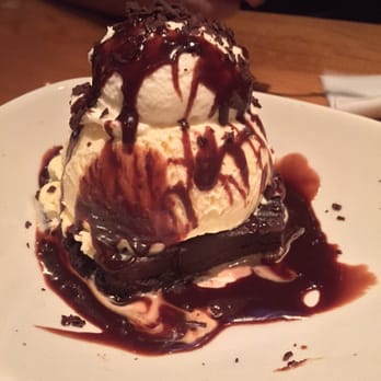 Outback Steakhouse - Chocolate thunder from down under - Steakhouses Near Me - Miami, Florida Outback Steakhouse - Chocolate thunder from down under - Steakhouses Near Me - Miami, Florida