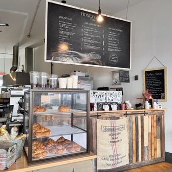 Honeycomb Cafe - Coffee & Tea Near Me - Boston, Massachusetts