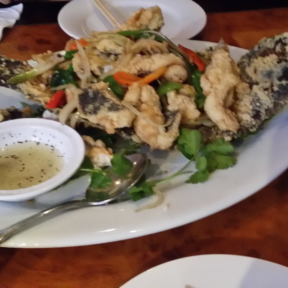 Le Lai Eastern Restaurant - Lemon Pepper fish from the tank! - Asian Fusion Near Me - McAllen, Texas Le Lai Eastern Restaurant - Lemon Pepper fish from the tank! - Asian Fusion Near Me - McAllen, Texas