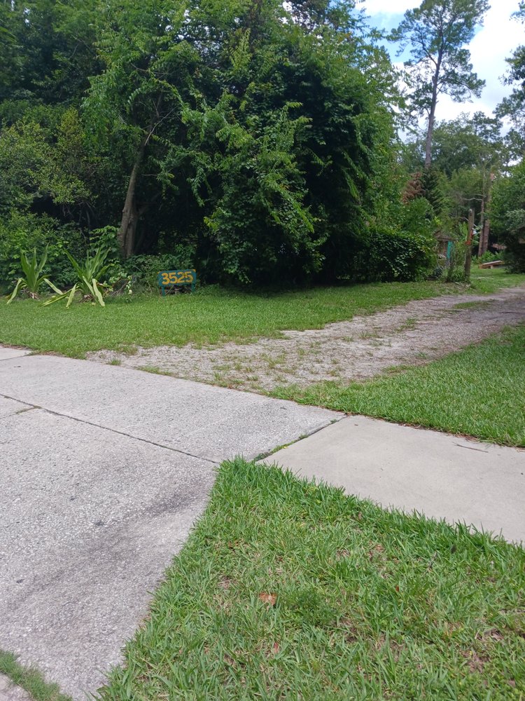 AUTO UPHOLSTERY Updated August 2024 3525 NW 6th St