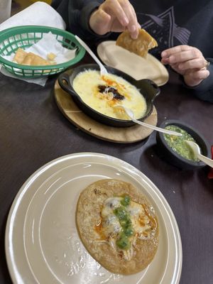 Tacos El Charly by null