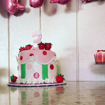 A Cake Life - Bakeries Near Me - Honolulu, Hawaii
