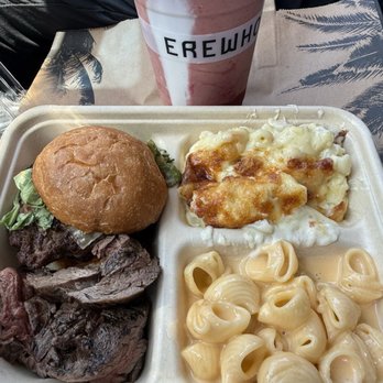 Erewhon Manhattan Beach - Grocery Near Me - Manhattan Beach, California Erewhon Manhattan Beach - Grocery Near Me - Manhattan Beach, California