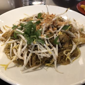 Star Noodle - Singapore noodles! Very very good!! - Asian Fusion Near Me - Lahaina, Hawaii Star Noodle - Singapore noodles! Very very good!! - Asian Fusion Near Me - Lahaina, Hawaii