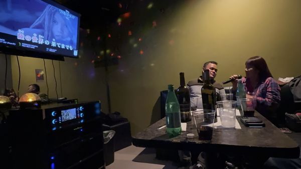 Max Karaoke Studio by null