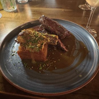 Field & Tides - Hanger Steak - Southern Near Me - Houston, Texas