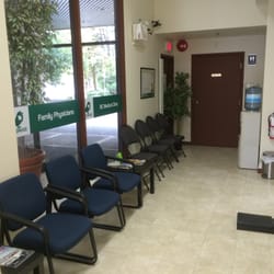 BC Drugs Medical office - Waiting Rooms