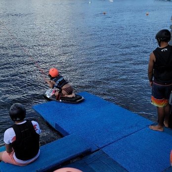 Shark Wake Park - This was in the the beginners kneeboarding place - Water Parks Near Me - West Palm Beach, Florida Shark Wake Park - This was in the the beginners kneeboarding place - Water Parks Near Me - West Palm Beach, Florida