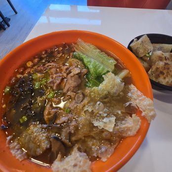 Yanzi Noodle House - Special roast pork mushroom Luosifen - Chinese Near Me - Fairfax, Virginia Yanzi Noodle House - Special roast pork mushroom Luosifen - Chinese Near Me - Fairfax, Virginia