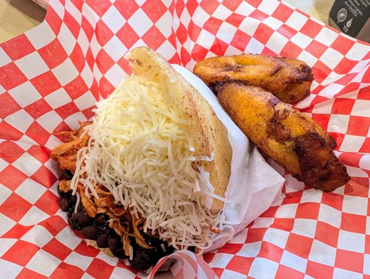 Venezuelan Chamo Cuisine by null