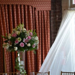 Bella Casa Floral Design - Wedding centerpiece