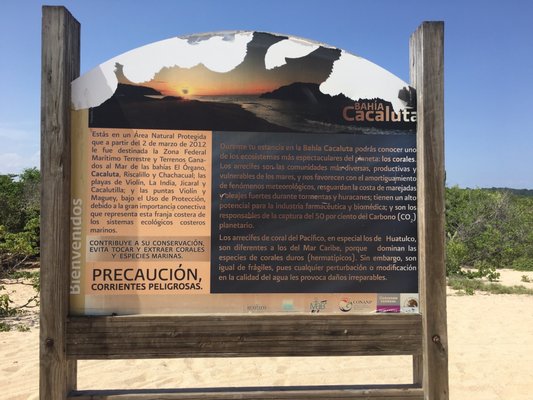 Bahia De Cacaluta by null