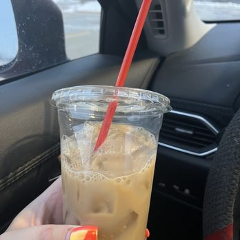 Do-Rite Donuts & Chicken - Vanilla iced coffee - Donuts Near Me - Tinley Park, Illinois