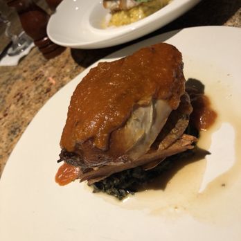 Avalanche Pub - a plate of food on a table - Pubs Near Me - Vail, Colorado