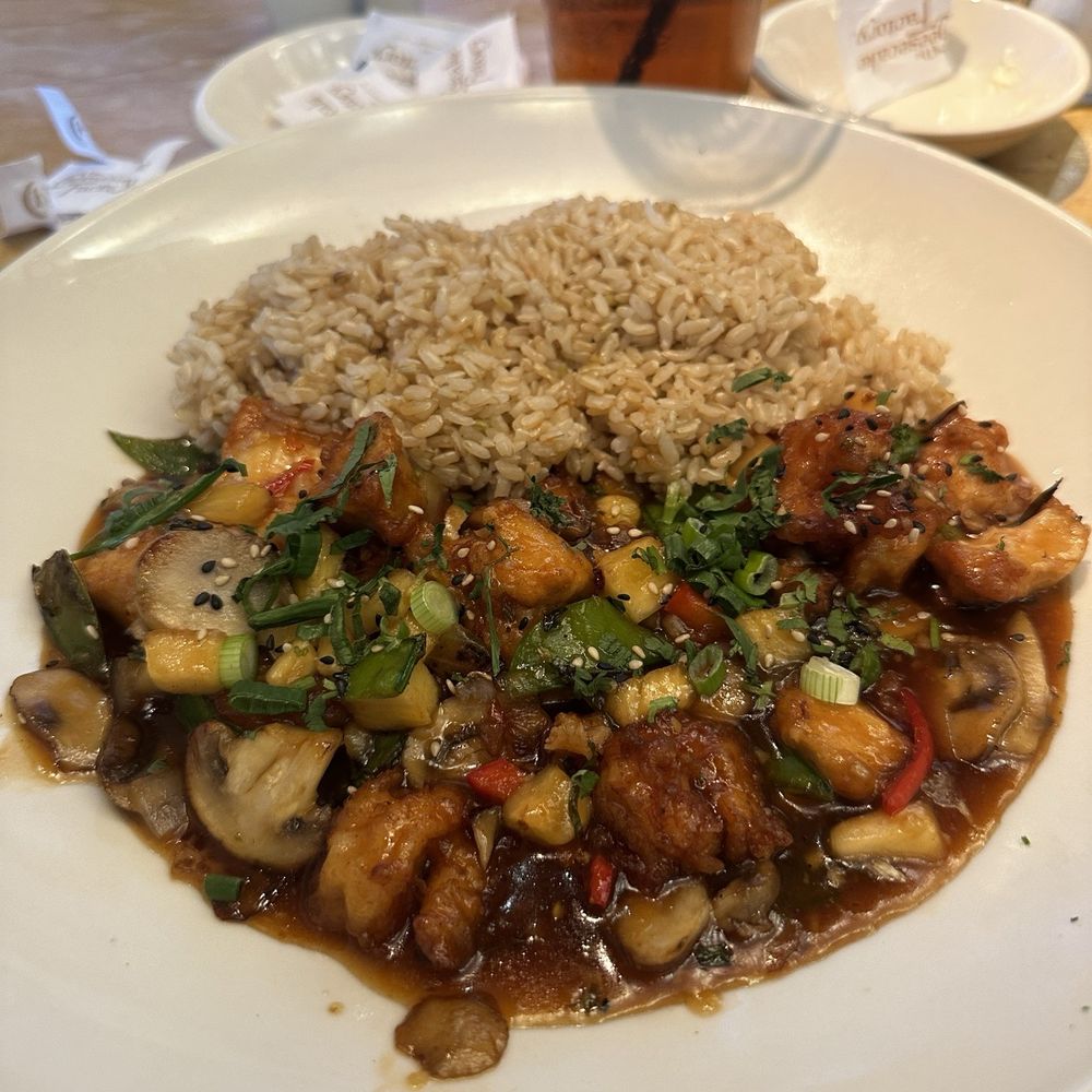 The Cheesecake Factory - Crispy Pineapple Chicken and Shrimp - American Near Me - Cherry Hill, New Jersey The Cheesecake Factory - Crispy Pineapple Chicken and Shrimp - American Near Me - Cherry Hill, New Jersey