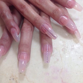 Lee's Nail & Spa - Katie is awesome. A professional. - Nail Salons Near Me - Pasadena, California