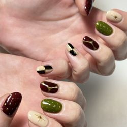 Giving daisies - Builder gel