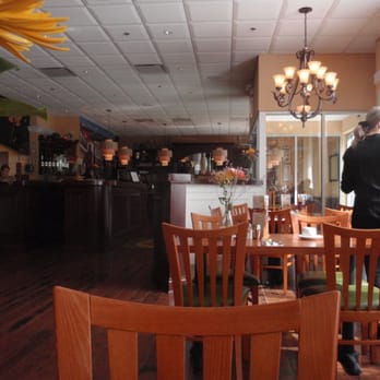 Meli Cafe - C'mon in and have orange juice - Breakfast & Brunch Near Me - Chicago, Illinois