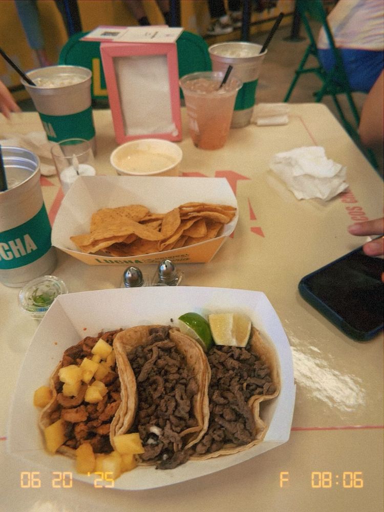 Taqueria Lucha