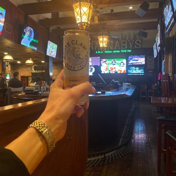 Barnaby's Aston - What a nice socially distance ambiance - Bars Near Me - Media, Pennsylvania Barnaby's Aston - What a nice socially distance ambiance - Bars Near Me - Media, Pennsylvania