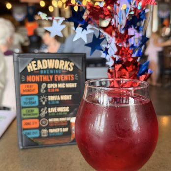 Headworks Brewing - Moon Berries Cider! - Breweries Near Me - Enumclaw, Washington