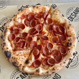 ITALIAN HOT HONEY PEPPERONI (9") ITALIAN HOT HONEY PEPPERONI (9")