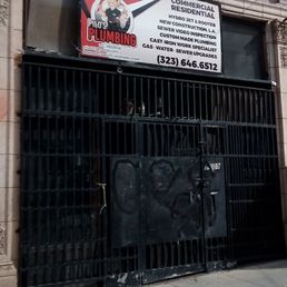 Exterior photo of Pilo's Plumbing - Los Angeles, California Exterior photo of Pilo's Plumbing - Los Angeles, California