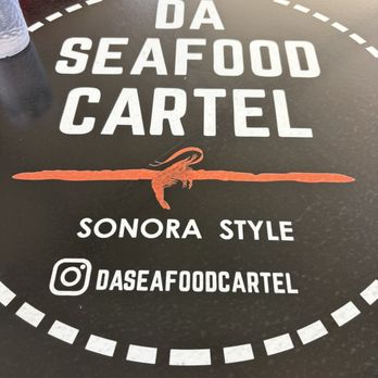Da Seafood Cartel - Table - Seafood Near Me - Aiea, Hawaii Da Seafood Cartel - Table - Seafood Near Me - Aiea, Hawaii