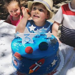 The Cake Stand