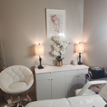Professional Infusion Consultants - Photo of your personalized suite! - Skilled Nursing Near Me - Naperville, Illinois Professional Infusion Consultants - Photo of your personalized suite! - Skilled Nursing Near Me - Naperville, Illinois