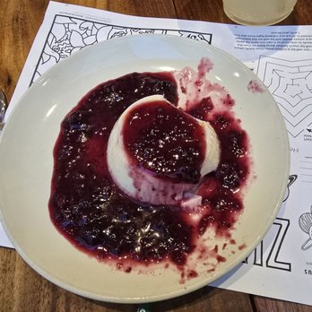 Zut On Fourth - Vanilla Panna Cotta - Mediterranean Near Me - Berkeley, California