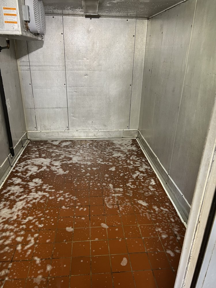 Slide of L & J Remodeling