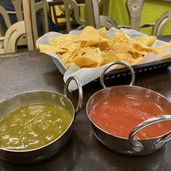Sabor Guacamole - Hot and Mild salsa with chips