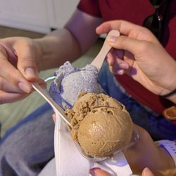 Black Sesame & Maple Pecan