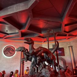 Jurassic World Velocicoaster