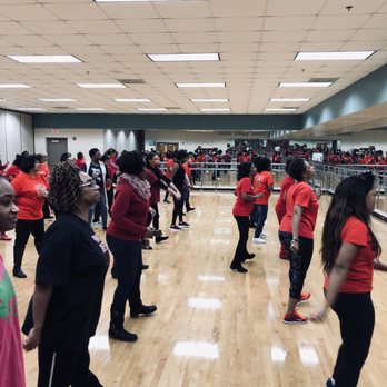 Eola Community Center - Energizing Class Space - Gyms Near Me - Aurora, Illinois