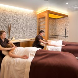 The Spa at Cedarbrook Lodge - Couples massage at The Spa.