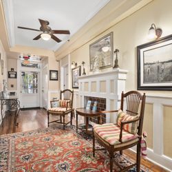 Old Colorado Inn - common areas