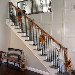 Decorating OC - Stunning stair decoration for fall